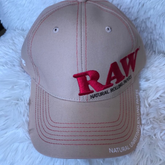 RAW Other - RAW rolling papers beige/red embroidered snapback